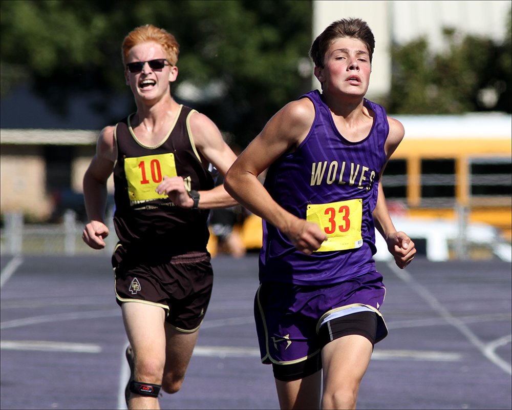 Heavener boys win